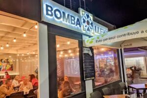 Restaurante Bomba llena