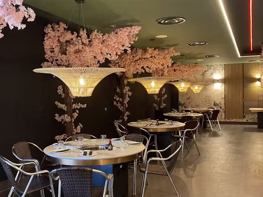 Restaurante buffet Miss Korea Santa Susanna