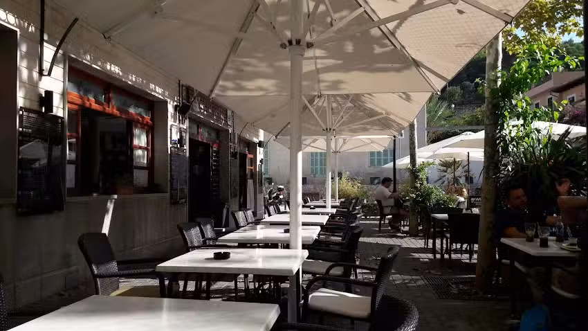 Restaurante Caf&eacute; L&acute;Orient