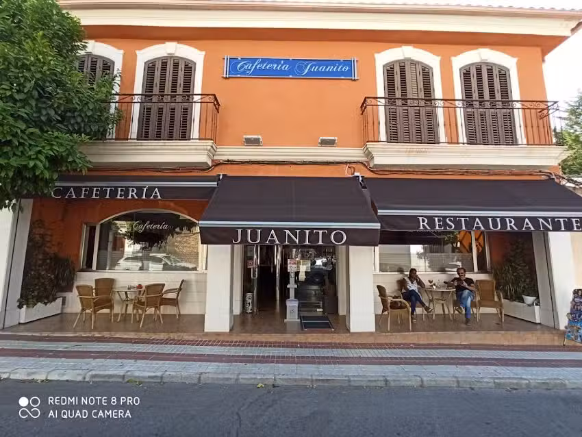 Restaurante &ndash; Cafeter&iacute;a Juanito