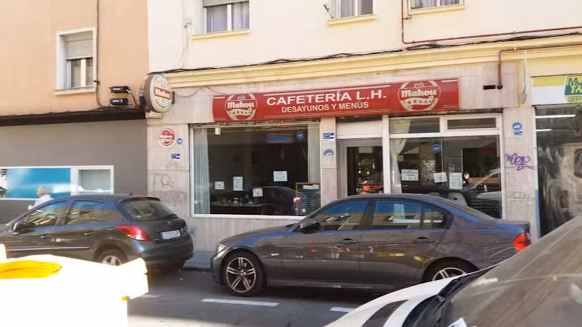 Restaurante Cafeter&iacute;a Lh