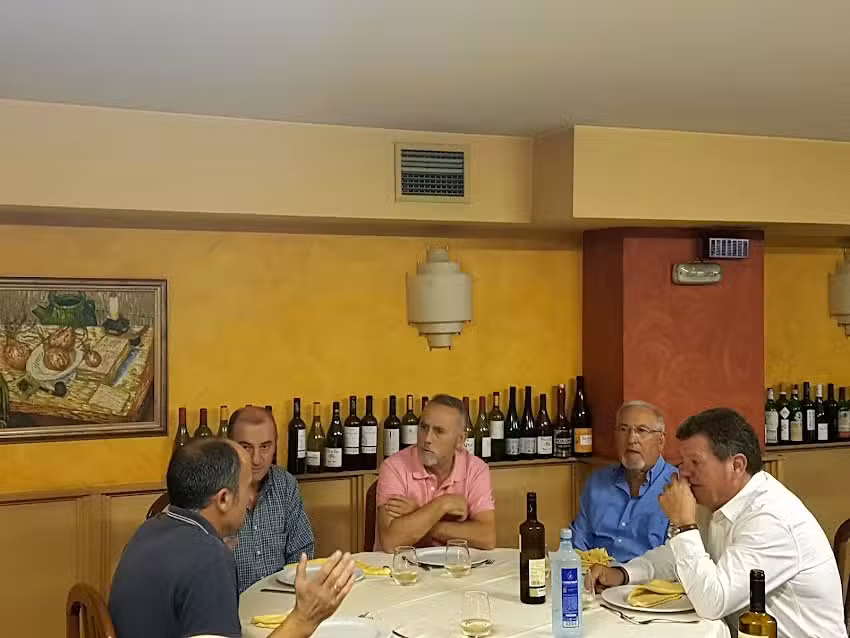 Restaurante- Cafeteria llovizna novo milenio