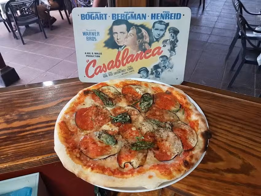 Restaurante Cafeteria Pizzer&iacute;a Casablanca el Puente