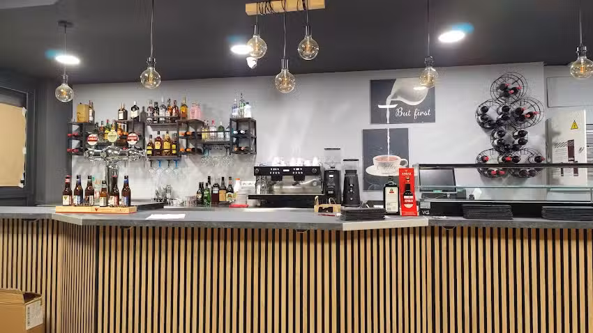 Restaurante Cafeteria plan B
