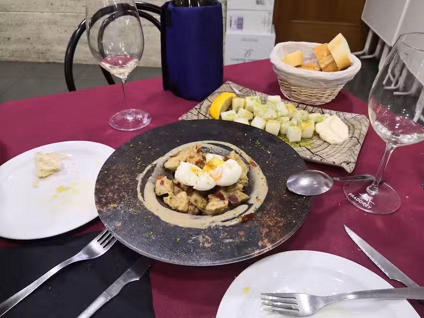 Restaurante Cafeter&iacute;a Rueda