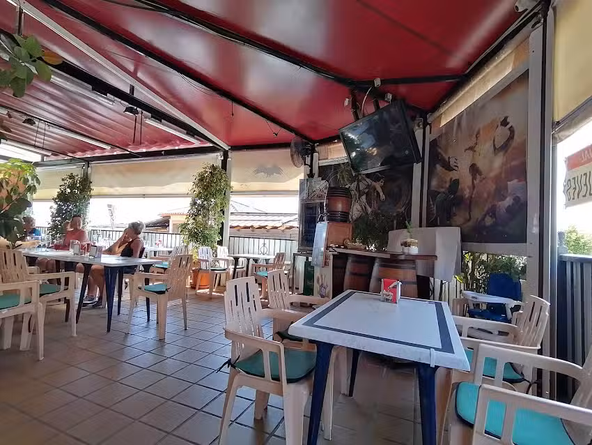 Restaurante Cafeter&iacute;a Santa Monica