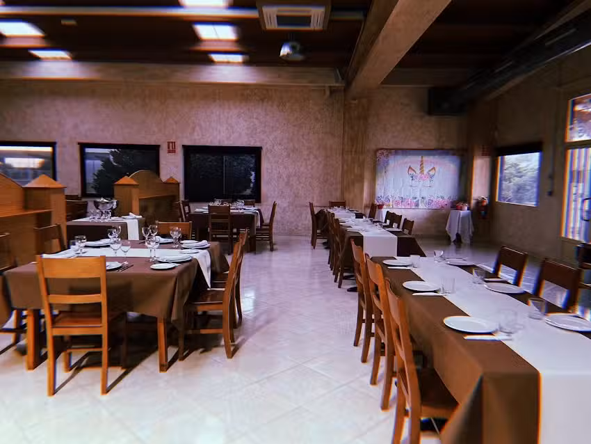 Restaurante Cafeter&iacute;a Self Service Darsena Escombreras