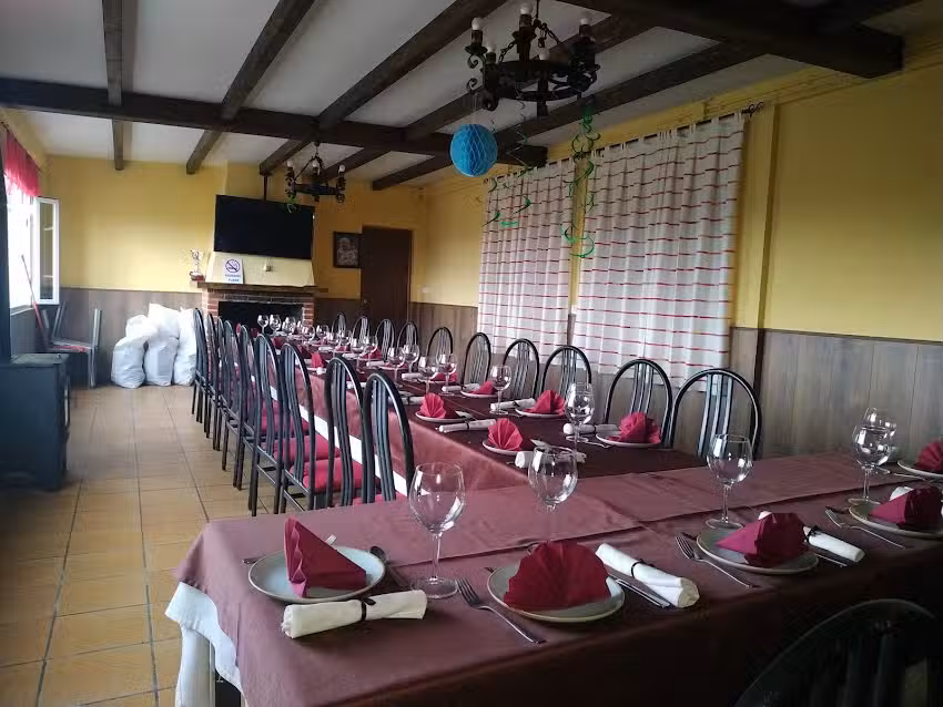 Restaurante &laquo;CAMPO DE TIRO&raquo; EL VERGEL