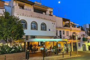 Restaurante Carmes&iacute; Benalm&aacute;dena pueblo