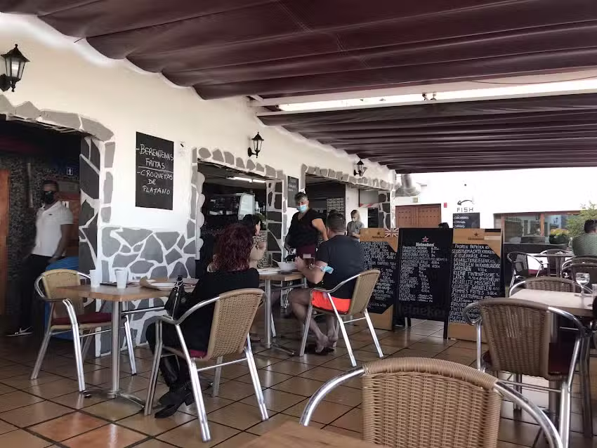Restaurante Casa Juli&aacute;n Balc&oacute;n del mar