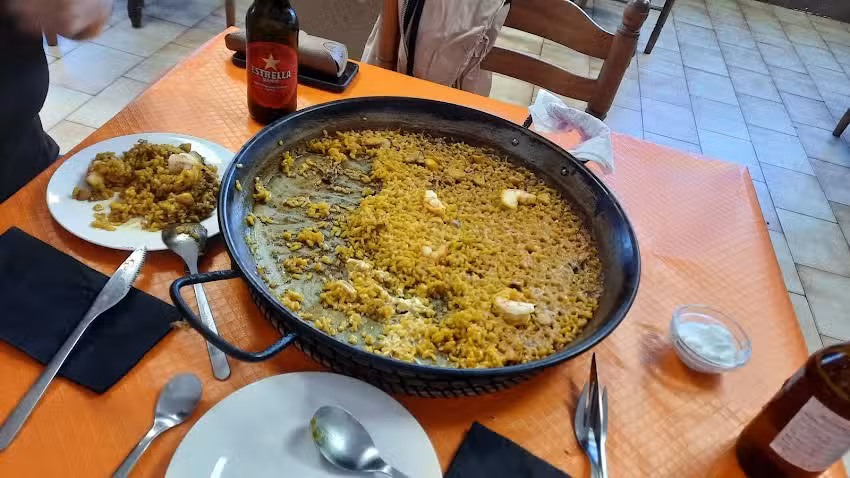 Restaurante CASA LA ROJA.