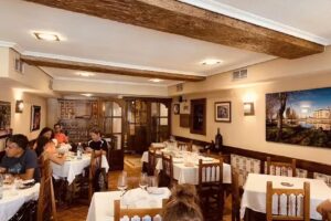 RESTAURANTE CASA PAV&Oacute;N
