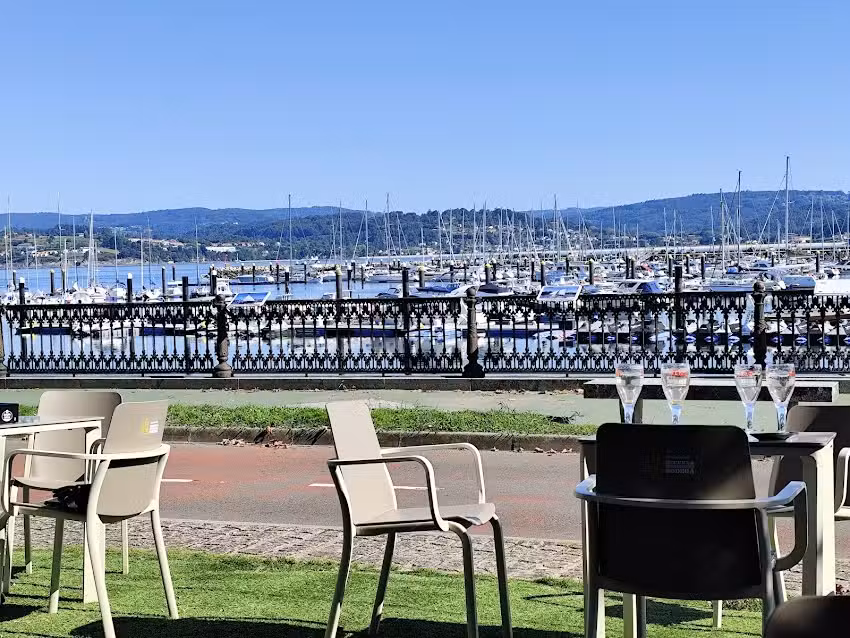 Restaurante Club Nautico De Sada