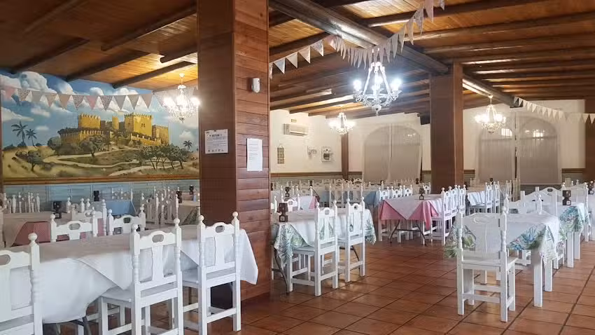 Restaurante Cuevas Bajas