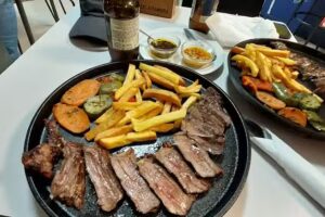 Restaurante De Boca En Boca