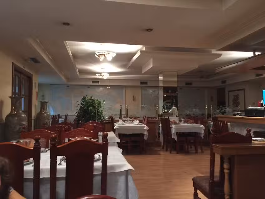 Restaurante Dinast&iacute;a