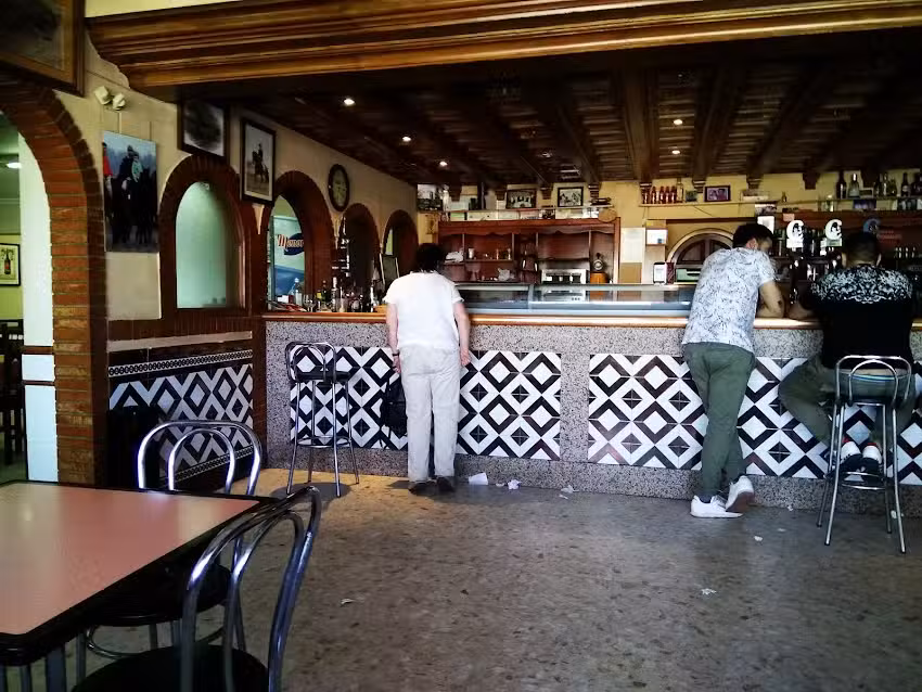Restaurante Dom&iacute;nguez