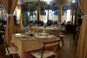 Restaurante Do&ntilde;a Clara