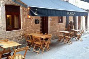 Restaurante D&uuml;kela
