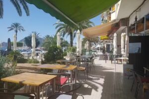 Restaurante E-Tika Tapas y ceviches.