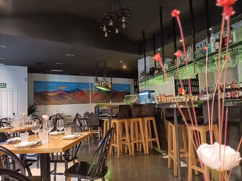 Restaurante El Caral 🇵🇪 -El Mejor Restaurante Peruano de Madrid-