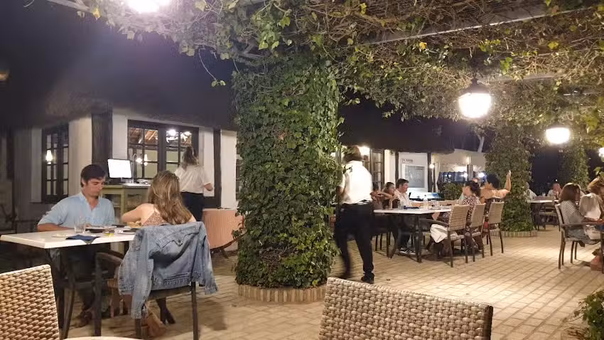 RESTAURANTE EL CHOZO