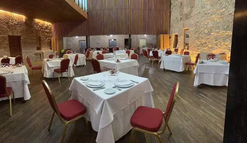 Restaurante &laquo;El Convento&raquo; (Hospeder&iacute;a Valle del Ambroz)