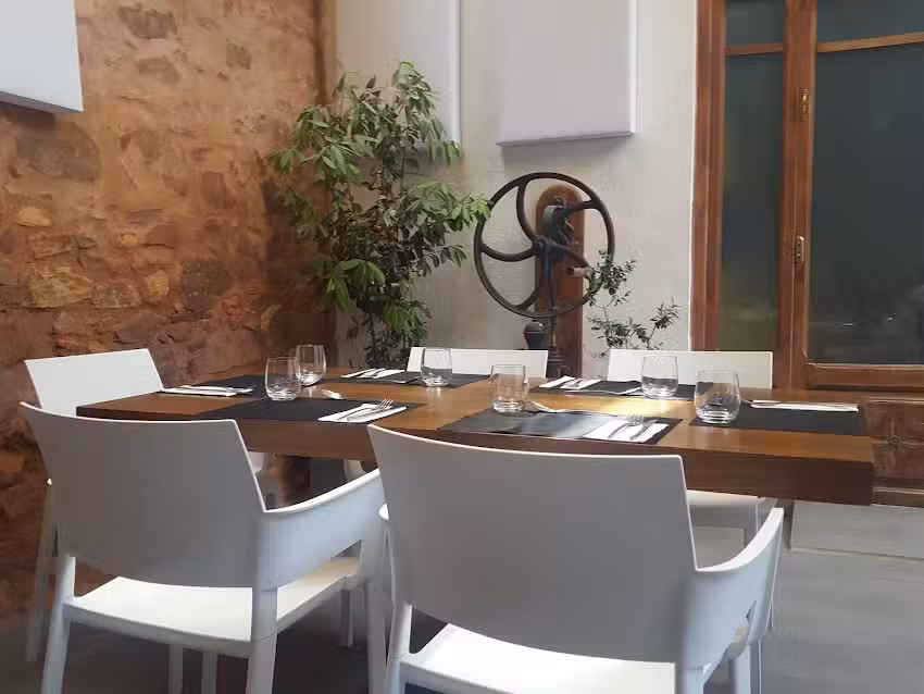 Restaurante El Gat Negre, FAURA
