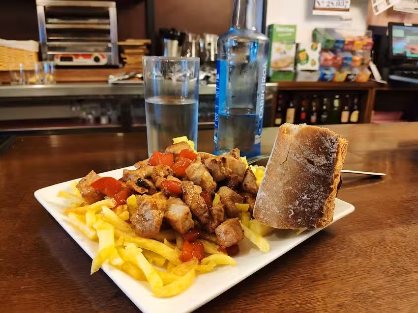 Restaurante El Hoyo (Grela)