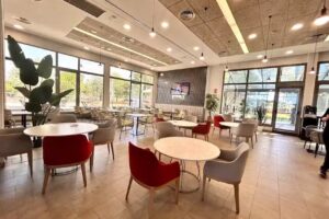 Restaurante El Jard&iacute;n Ramada