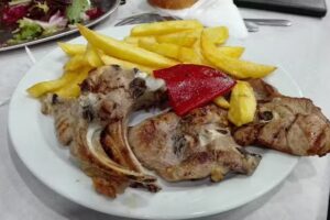 Restaurante El Ma&ntilde;ico Brasas y Tapas