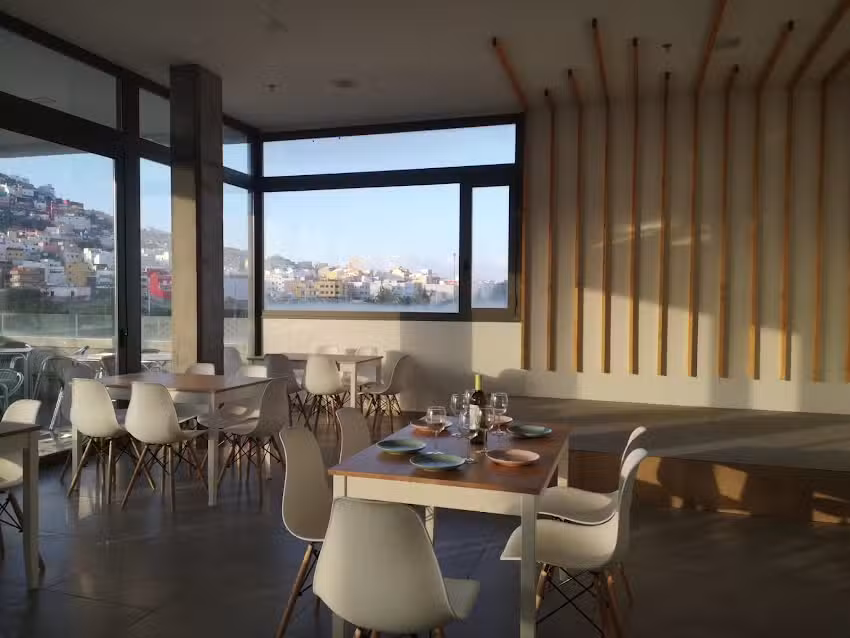 Restaurante &laquo;El Mercado&raquo; de Gu&iacute;a