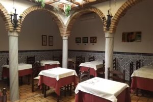 Restaurante El Pilar Mes&oacute;n