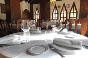 Restaurante El P&oacute;rtico