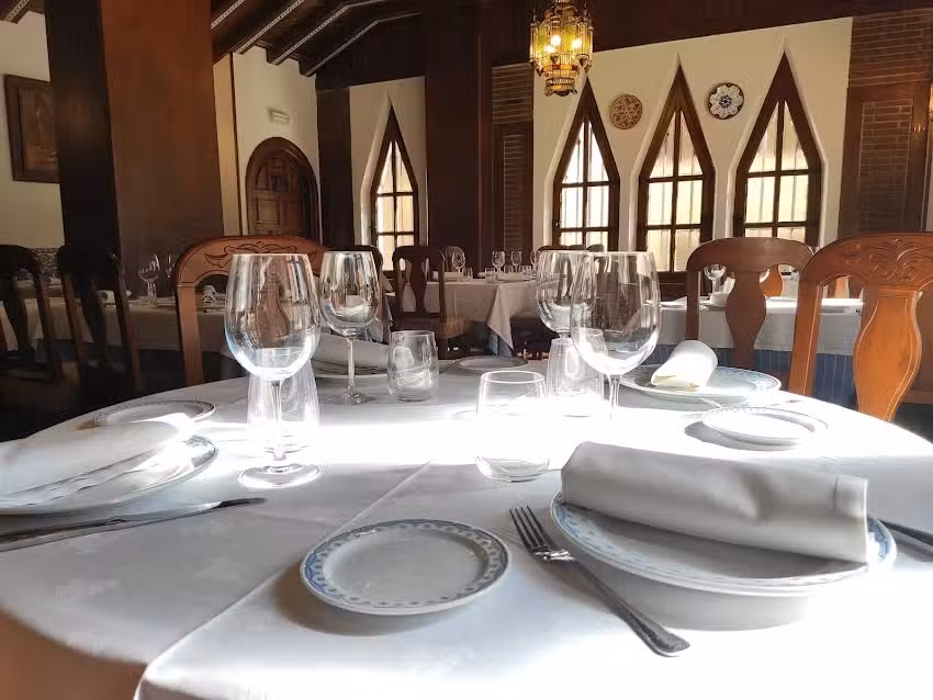 Restaurante El P&oacute;rtico