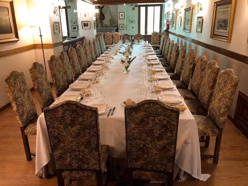 Restaurante El P&oacute;rtico Real