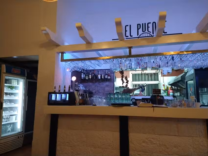 Restaurante El Puente
