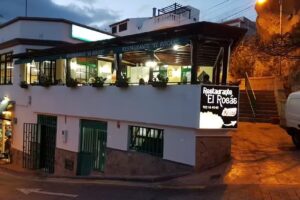 Restaurante El Roc&aacute;s