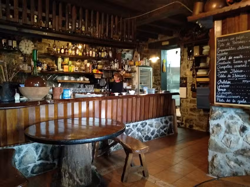 Restaurante &laquo;Elbar&iacute;n del Tozu&raquo;