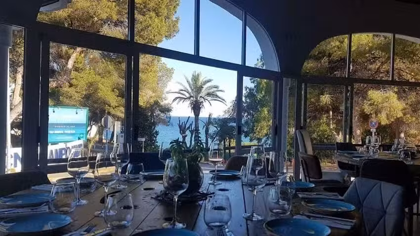 Restaurante Fish Bowl