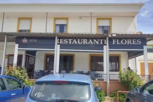 RESTAURANTE FLORES