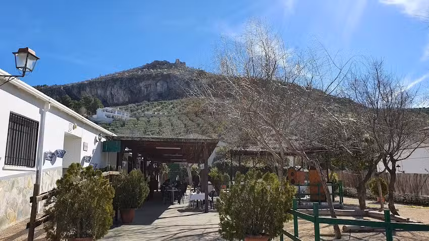 Restaurante-Granja Escuela El Castillo( Cuevas de Pi&ntilde;ar)