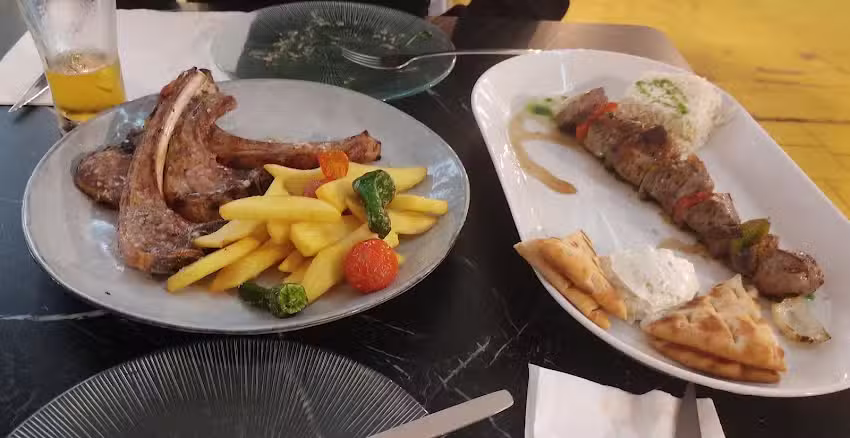 Restaurante Griego Kalamitsi