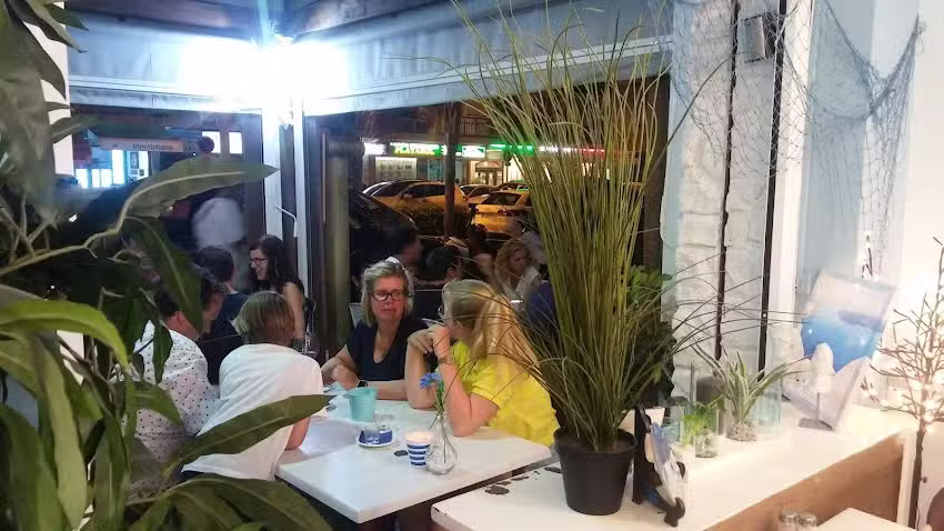 Restaurante Griego Pikilia