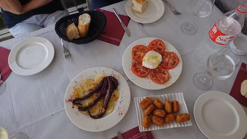 Restaurante G&uuml;emes