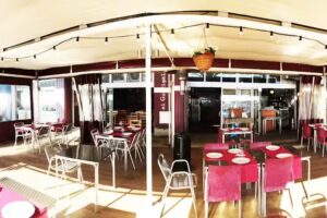 Restaurante Guirigall – Pollos asados en El Masnou