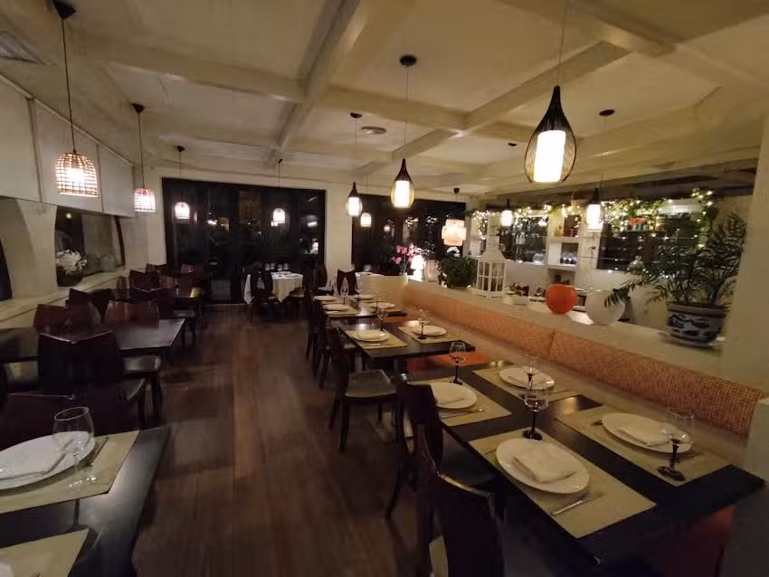 Restaurante Happiness