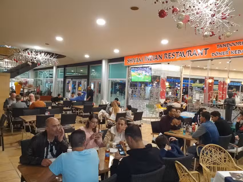 Restaurante Hind&uacute; Shivam