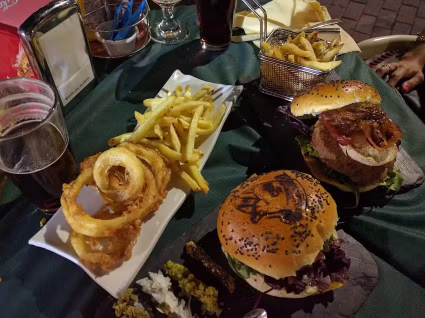 Restaurante Hip&oacute;dromo London Pub