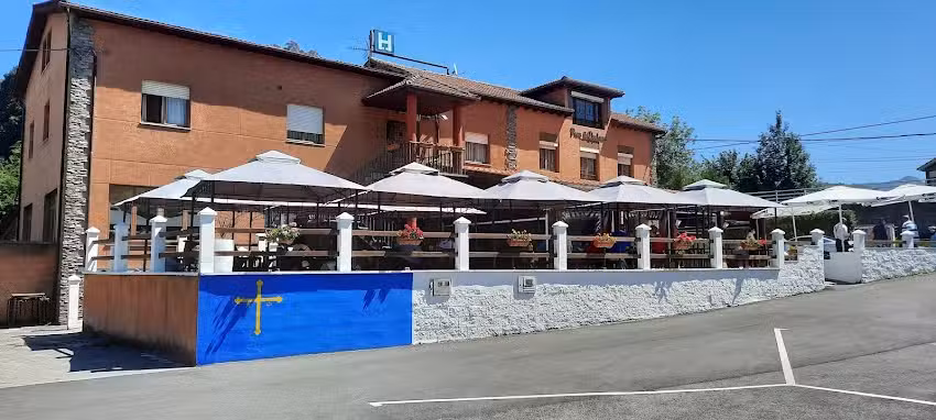 Restaurante &ndash; Hotel el puente de la Chalana